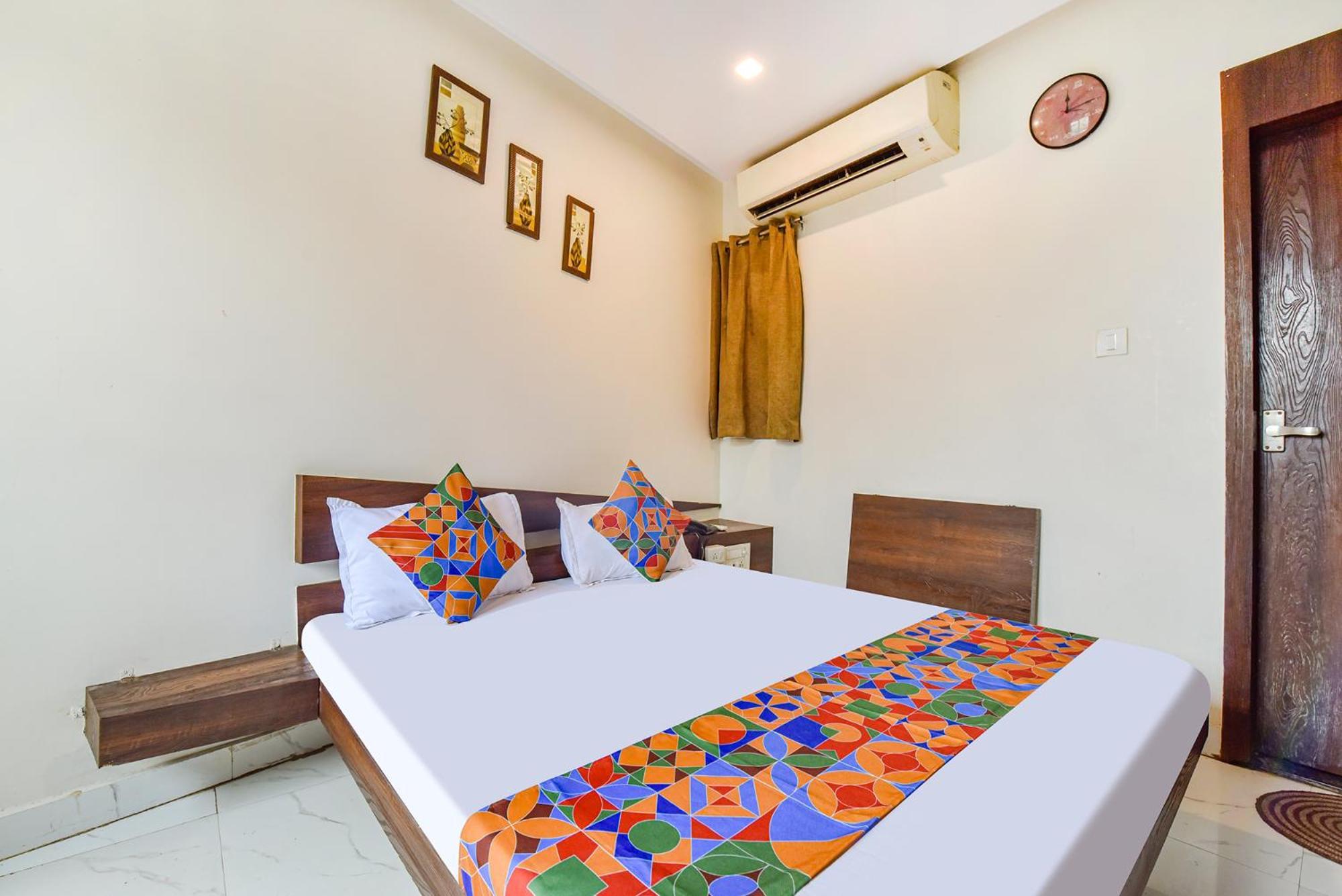 Fabexpress Ta Paradise Ujjain Exterior photo